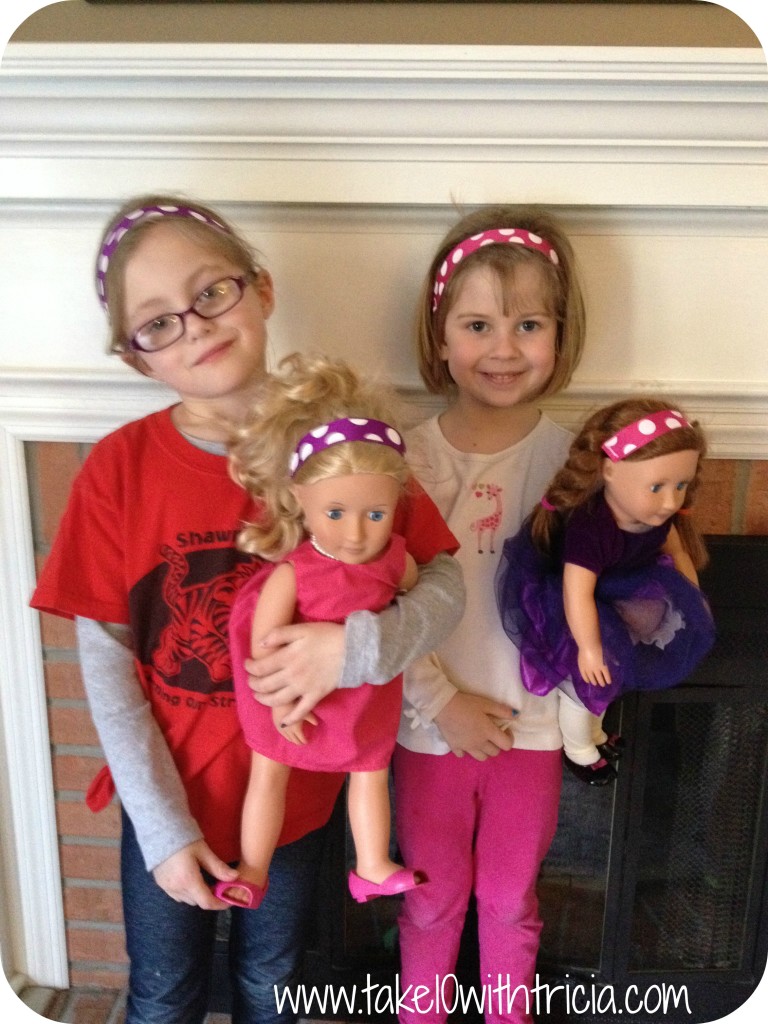 Baby-doll-theme-birthday-party-favor-headbands