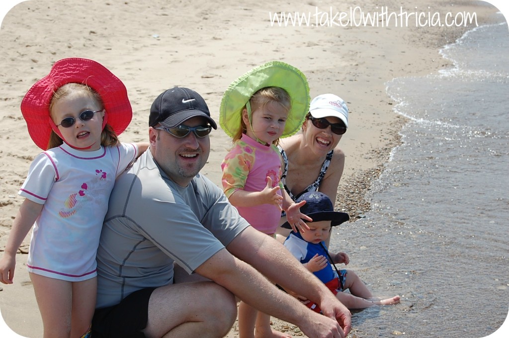 Family-on-union-pier-beach