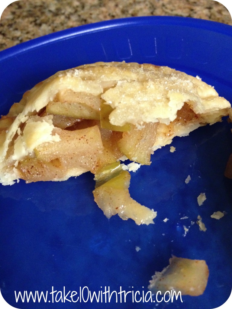 apple-hand-pie-cut-open