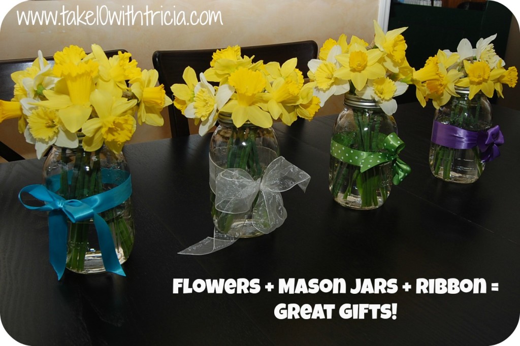 daffodils-in-mason-jar (2)